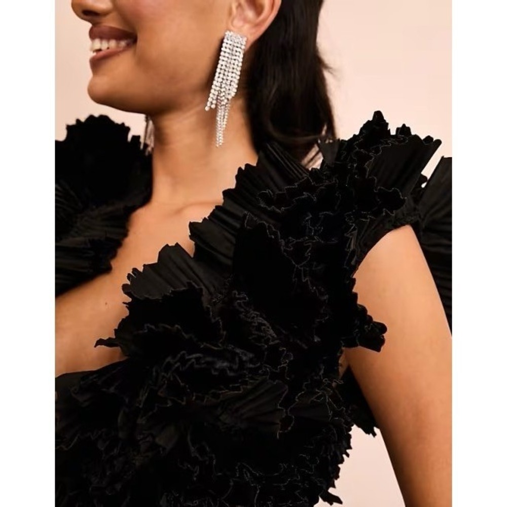 ASOS LUXE Velvet Ruffle Crop Top Bustier Sz 8 Whimsigoth Party Festive Glam Sexy